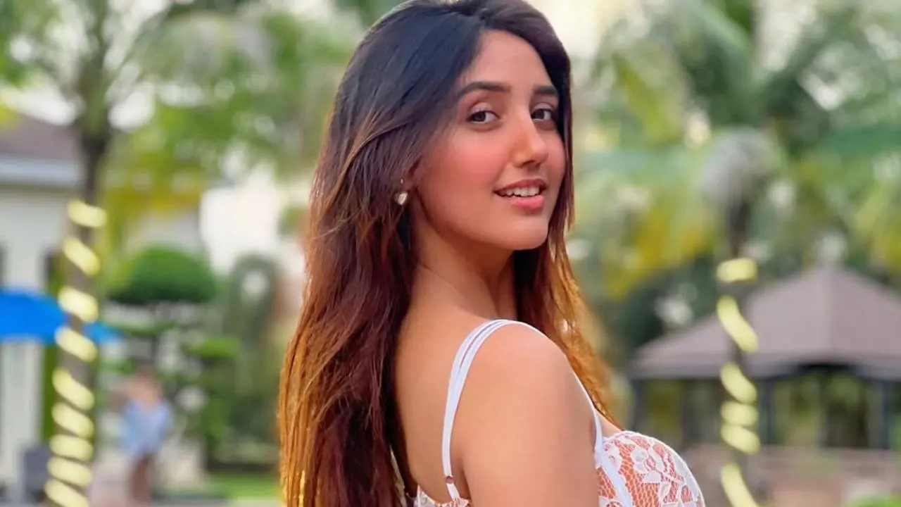 Ashnoor Kaur